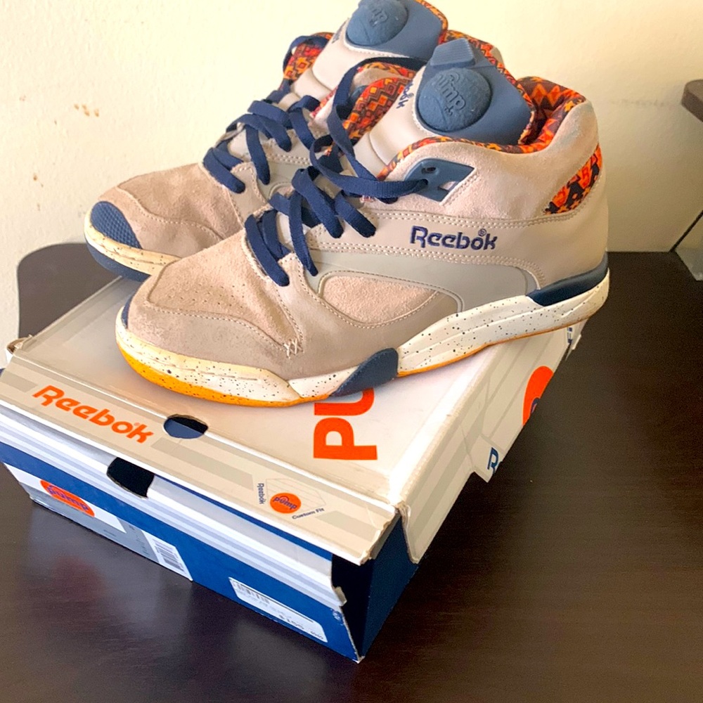 Reebok court victory pump size 8 used